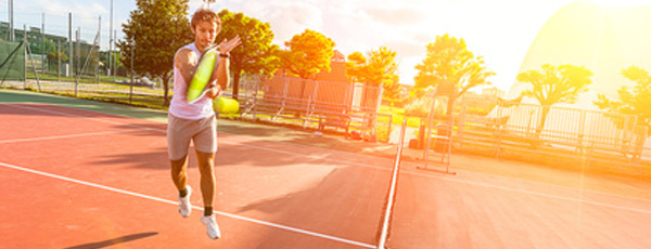 Tennis spielen Sandplatz