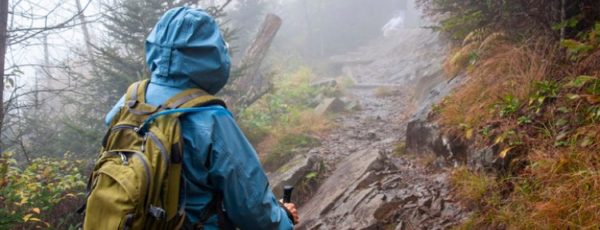 Keine Ausreden mehr für Stubenhocker - Tipps für die Wanderung bei Nässe